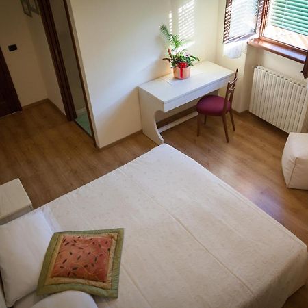 Il Grifo Bed & Breakfast Lenno Ngoại thất bức ảnh