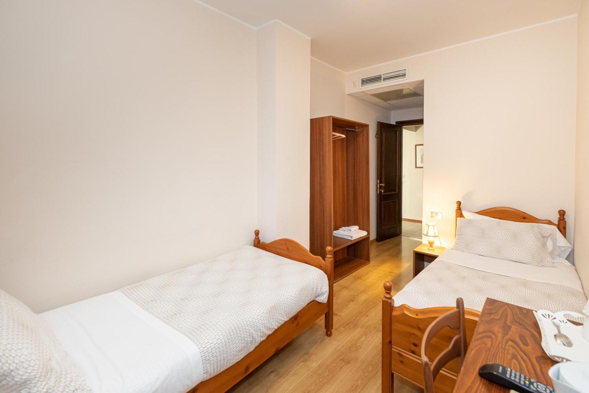 Il Grifo Bed & Breakfast Lenno Ngoại thất bức ảnh